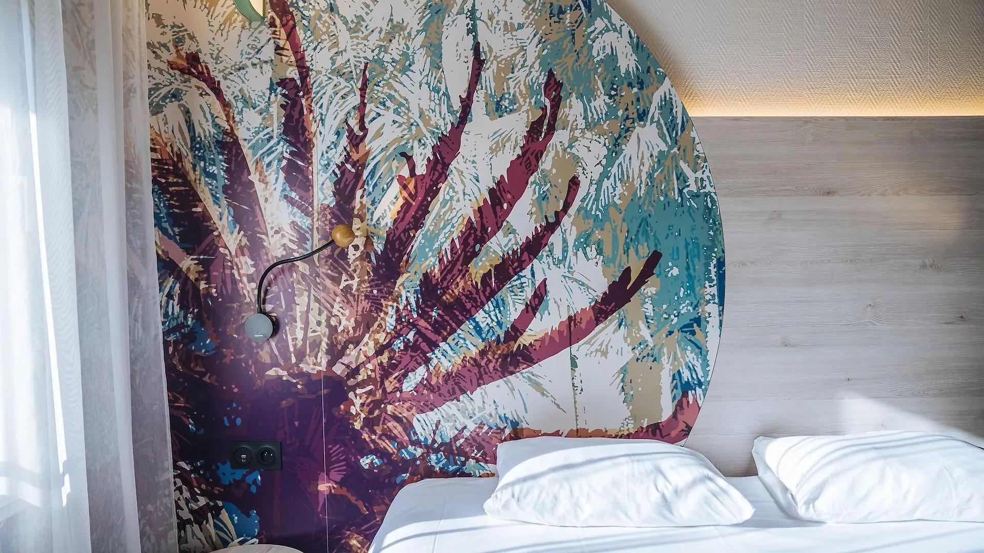 Ibis Styles Antibes Hotel 3*,